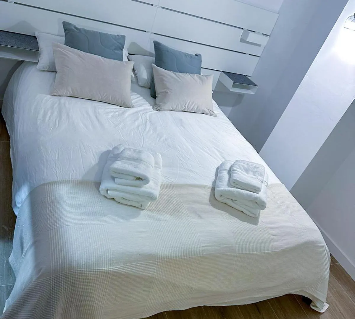 Zur Boutique Hostel Fuengirola 0*,  Spain