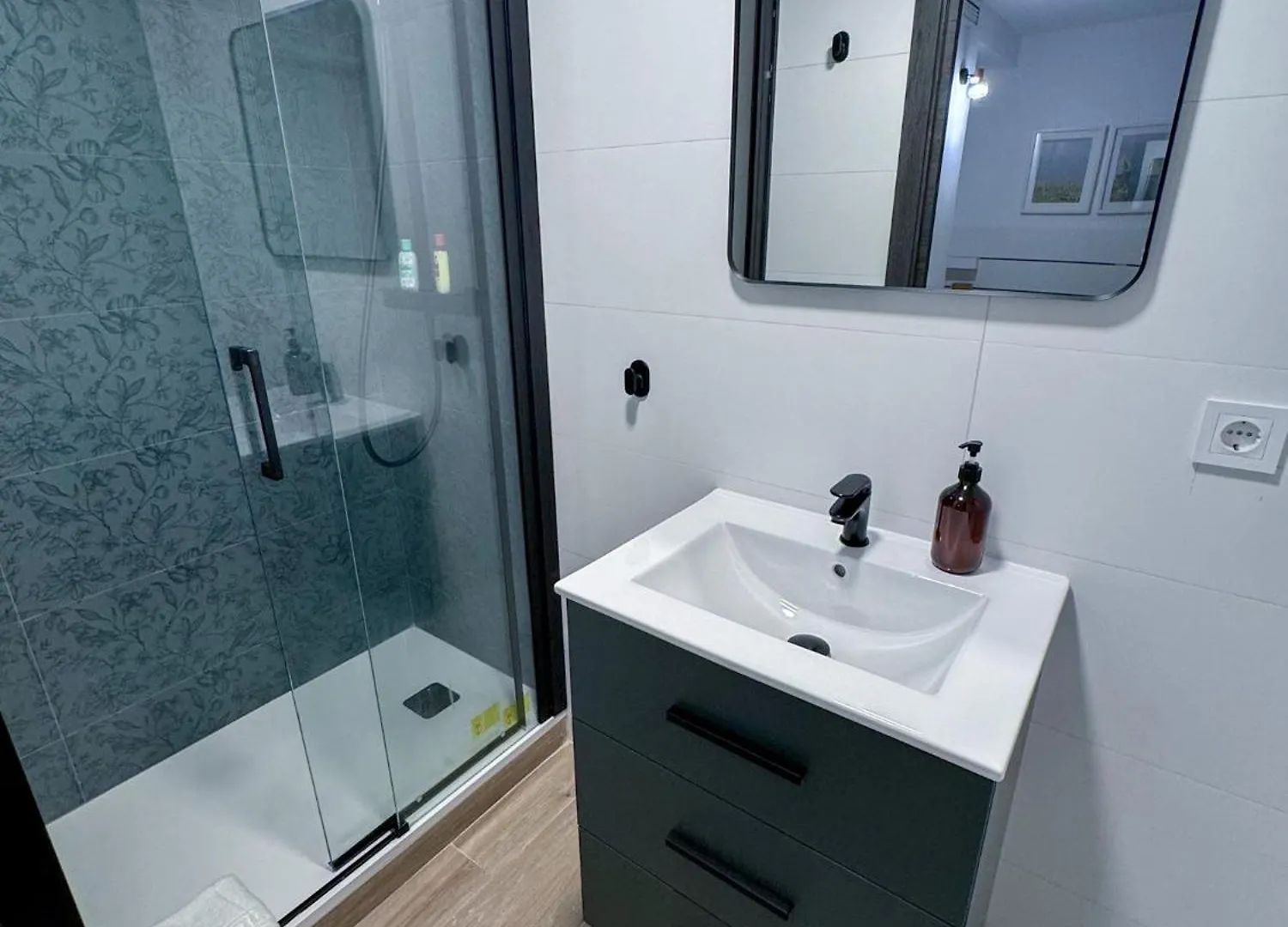 Zur Boutique Hostel Fuengirola Spain
