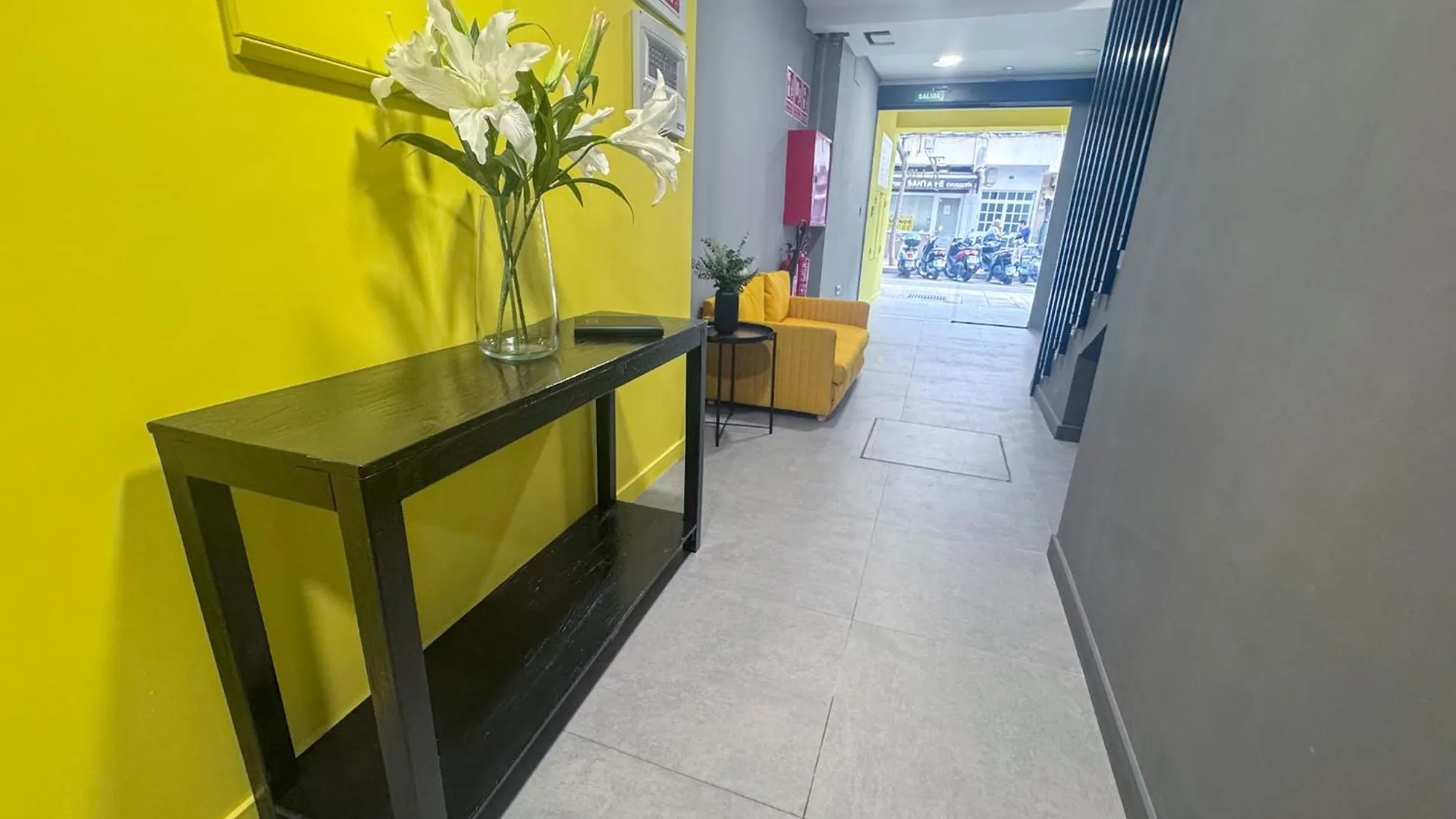 Zur Boutique Hostel Fuengirola Spain