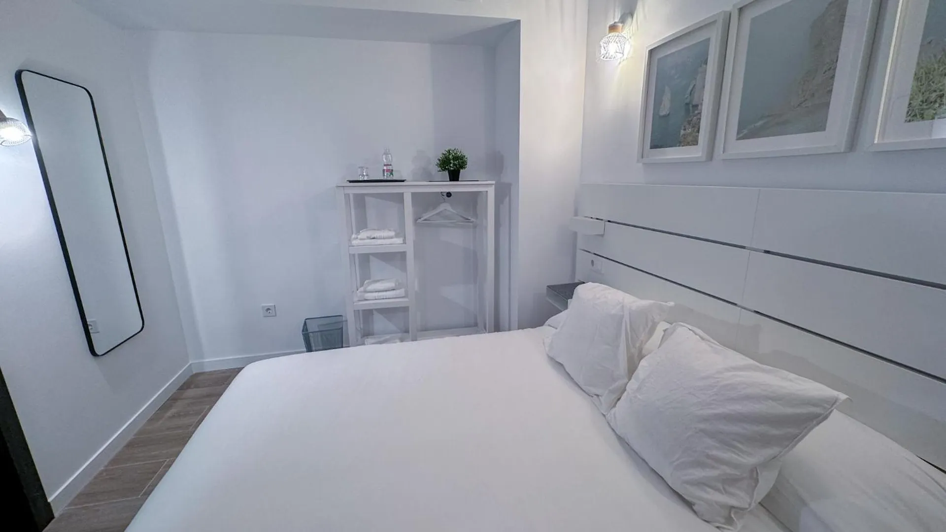 Zur Boutique Hostel Fuengirola