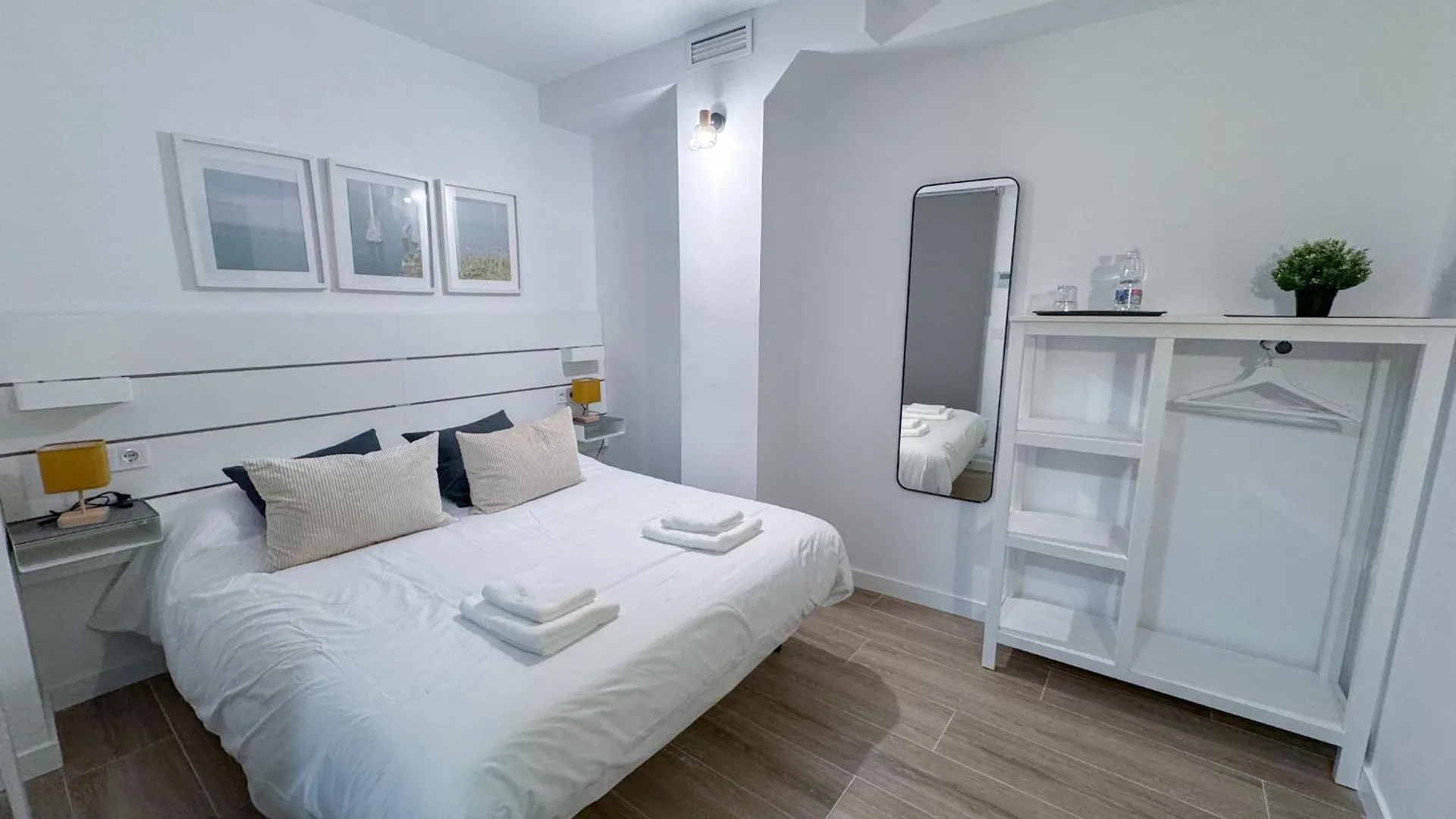 Zur Boutique Hostel Fuengirola